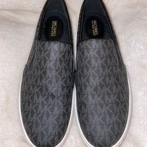 MICHAEL KORS  Slip-On Sneaker